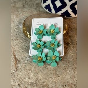 Green & Gold Metal Flower Dangle Earrings
